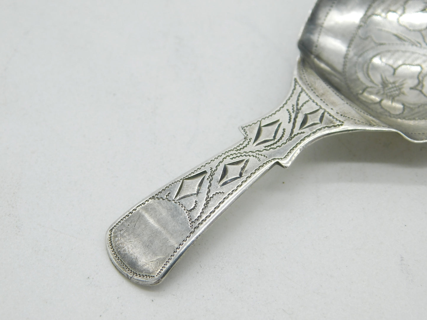 Georgian Sterling Silver Floral Tea Caddy Spoon 1820 Birmingham Ledsam & Vale