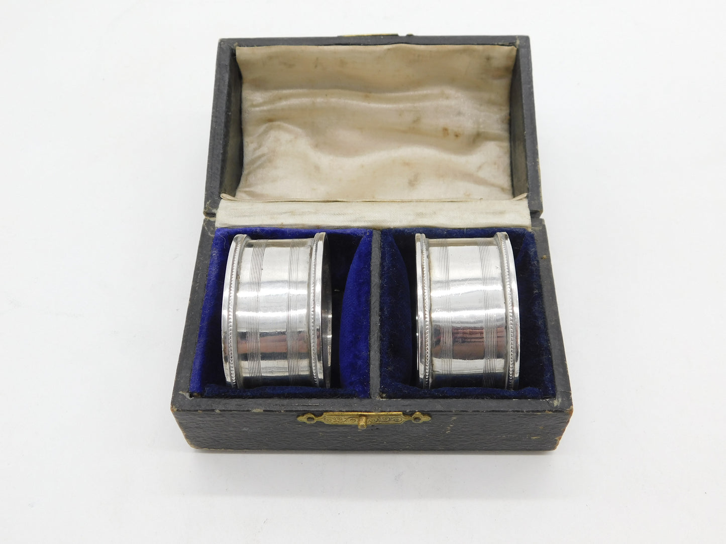 Boxed Pair of Sterling Silver Line Pattern Napkin Ring 1921 Birmingham Antique