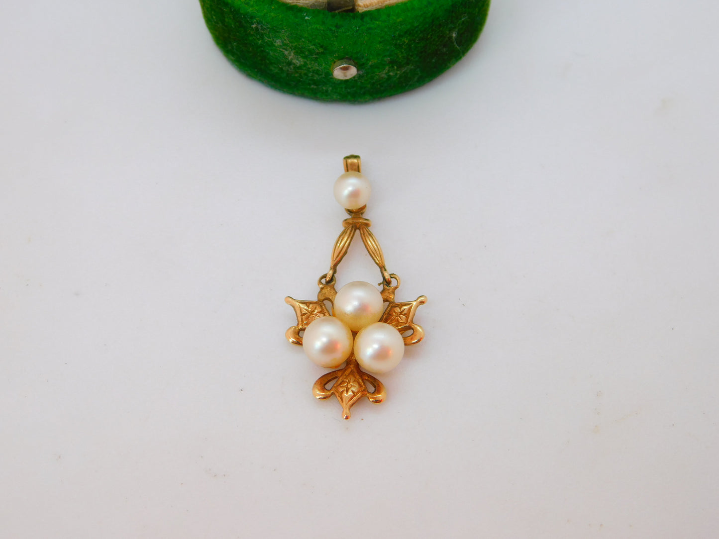 9ct Yellow Gold Pearl Set Floral Drop Pendant Vintage 1975 Birmingham