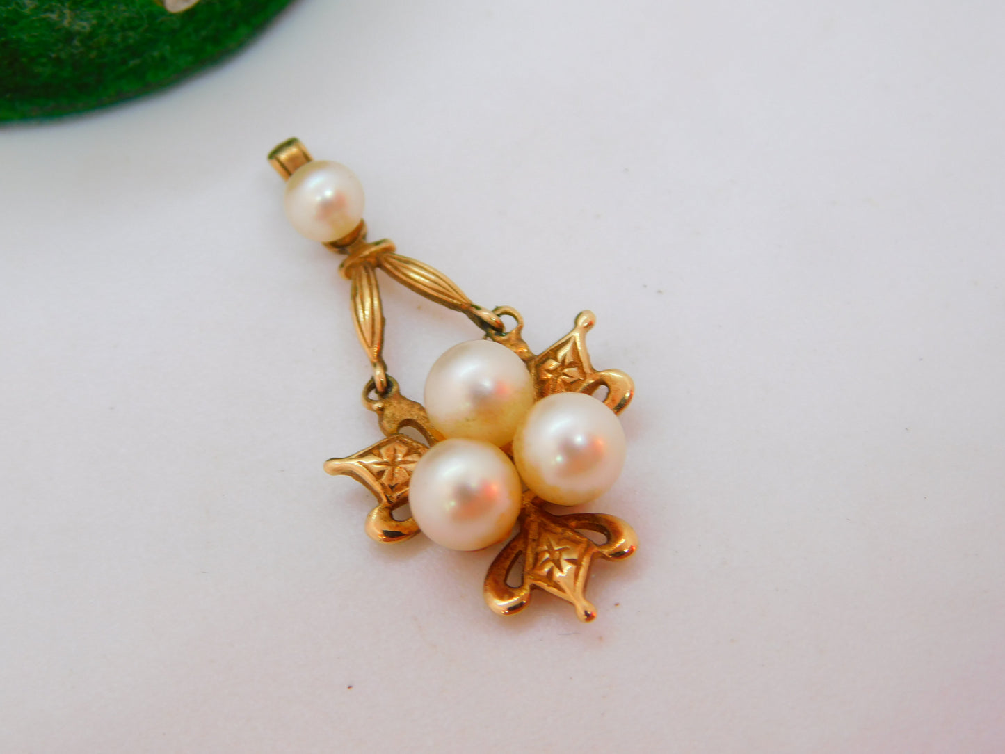 9ct Yellow Gold Pearl Set Floral Drop Pendant Vintage 1975 Birmingham