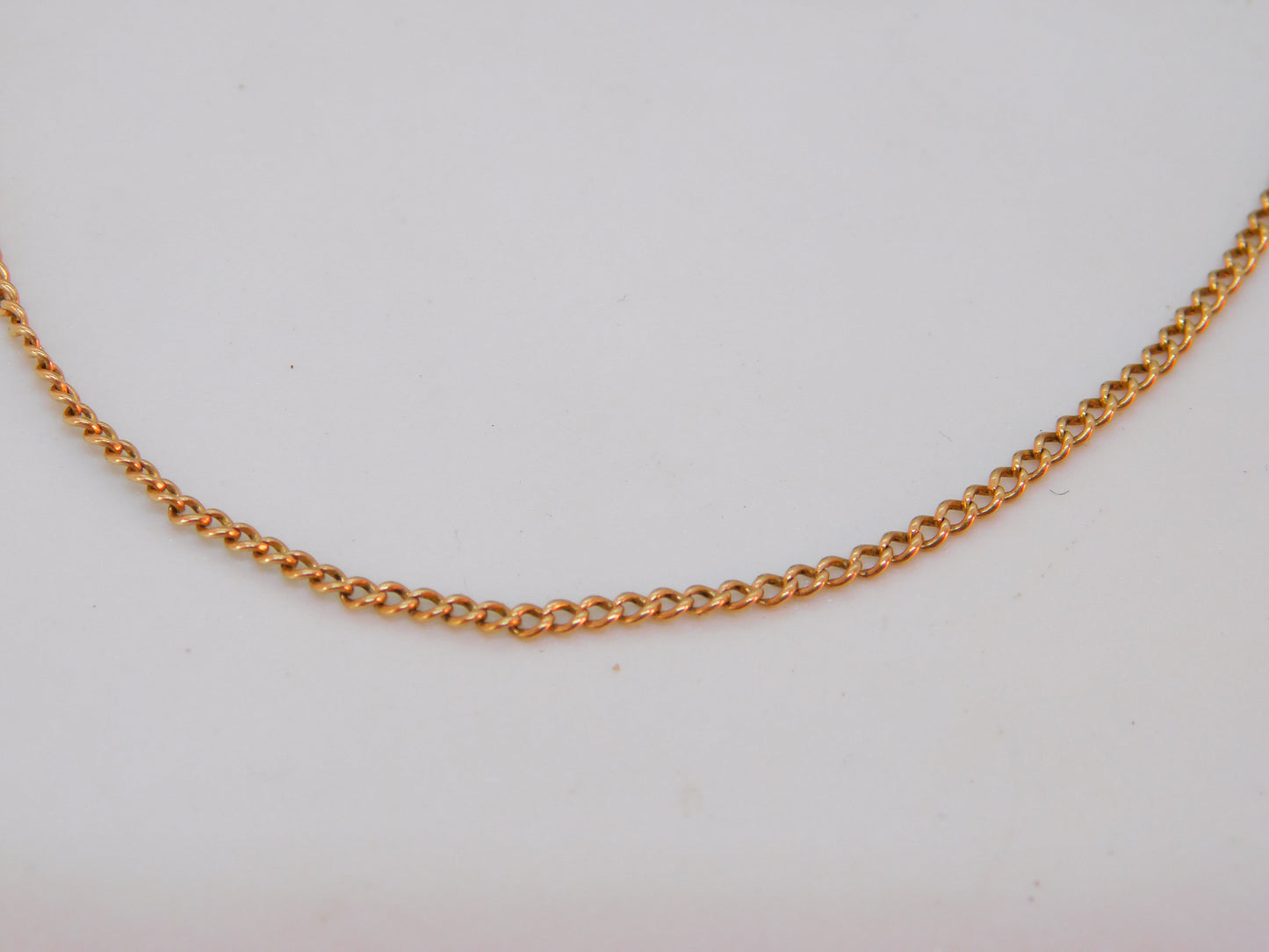 9ct Yellow Gold Essential Curb Link Chain Necklace Vintage c1970 48cm Length