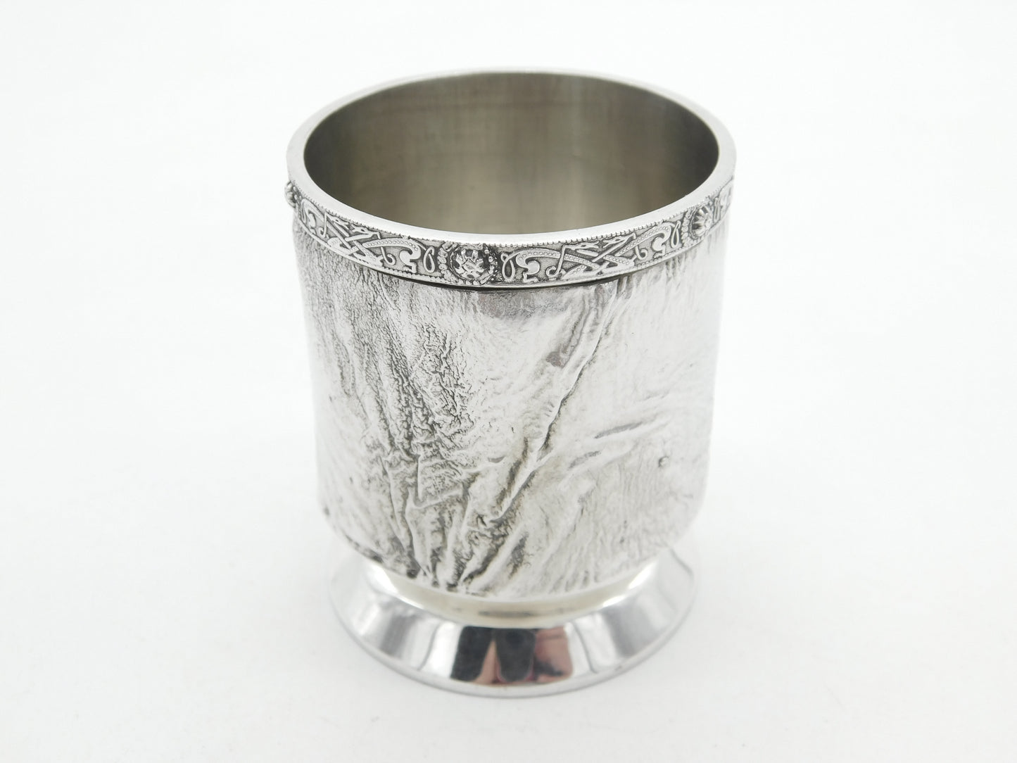 Sterling Silver Abstract Celtic Pattern Whisky Tot Shot Cup 1975 London Vintage