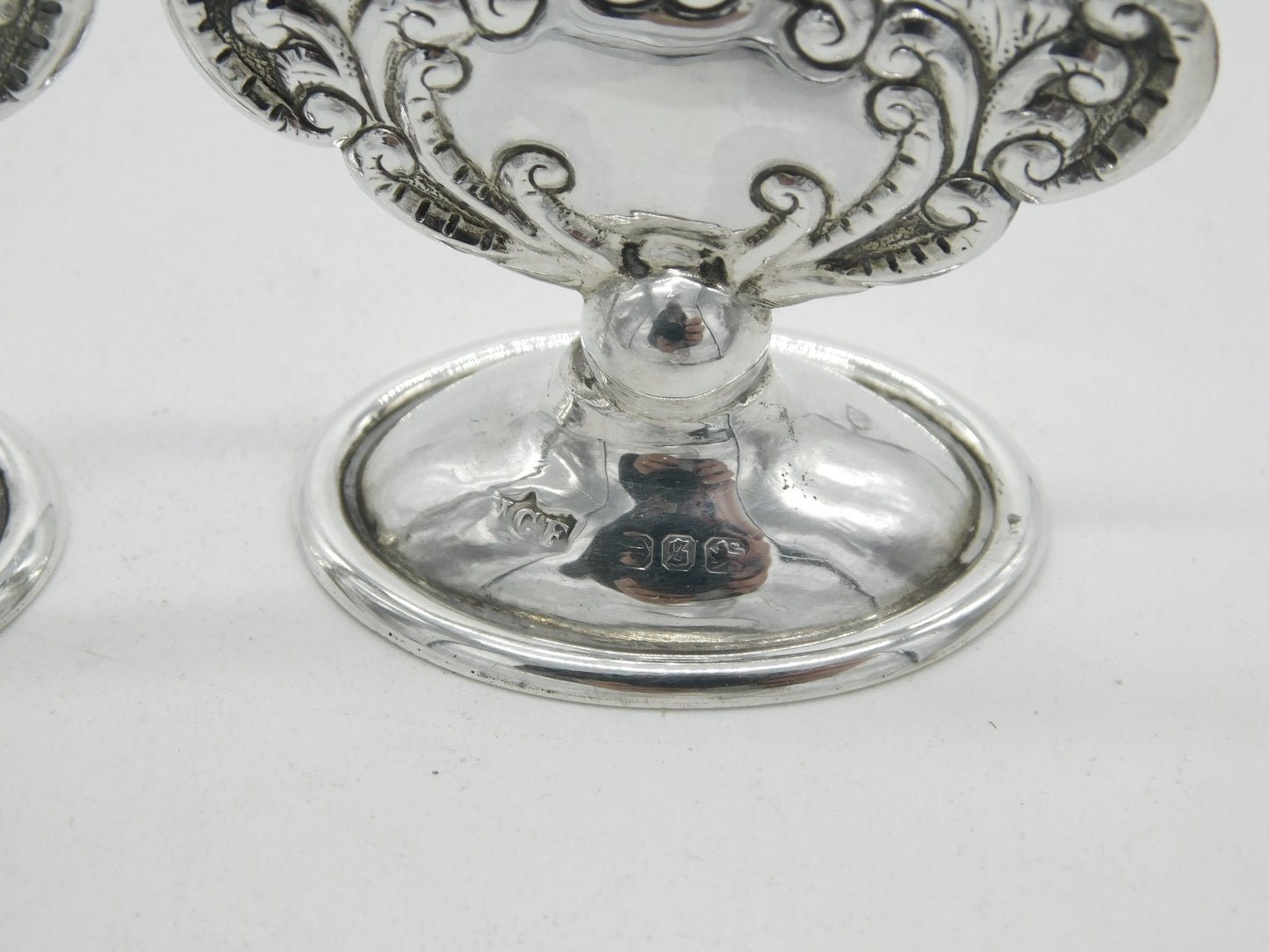 Victorian Pair of Sterling Silver Art Nouveau Menu Holders 1892 Birmingham