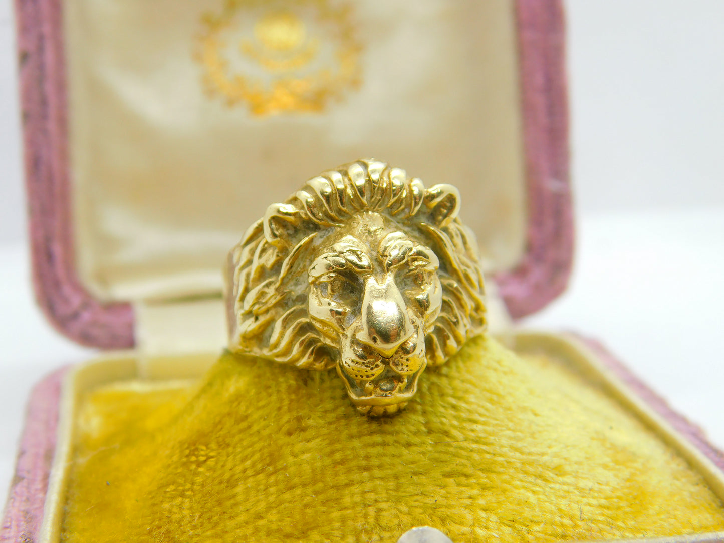 14ct Yellow Gold Lion Mask Statement Signet Ring Vintage c1980 Size V UK