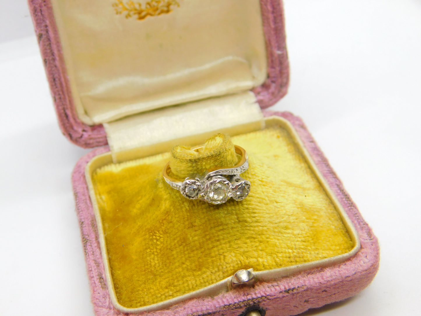 Victorian 18ct Yellow Gold & 0.5ct Rose Cut Diamond Crossover Ring Antique c1900