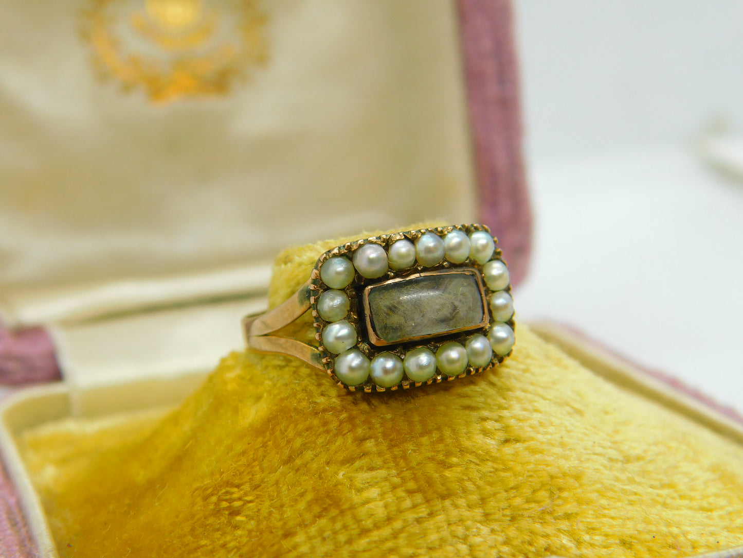 Georgian 9ct Rose Gold, Seed Pearl & Hair Weave Mourning Ring Antique c1800