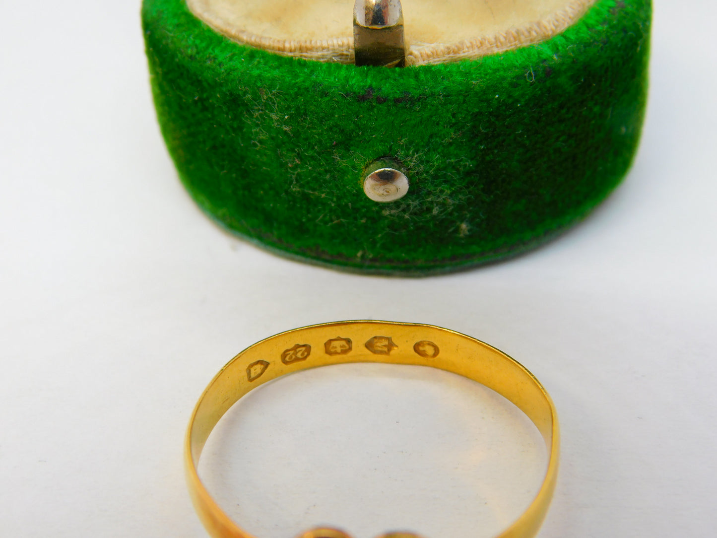 Victorian 22ct Yellow Gold Seed Pearl Set Sweetheart Ring Antique 1887 London
