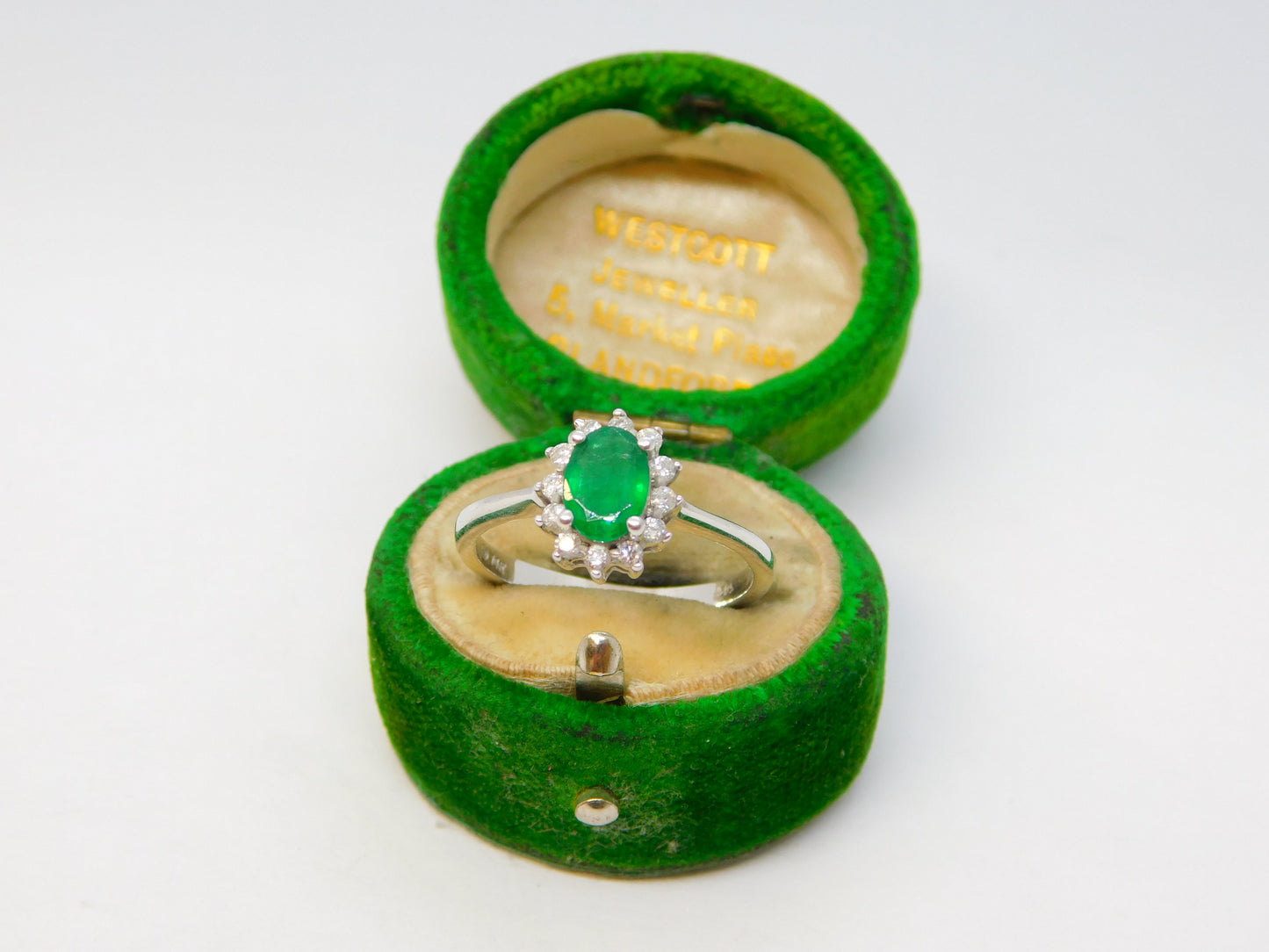 14ct White Gold, 0.5ct Emerald & Diamond Floral Engagement Ring Vintage c1980
