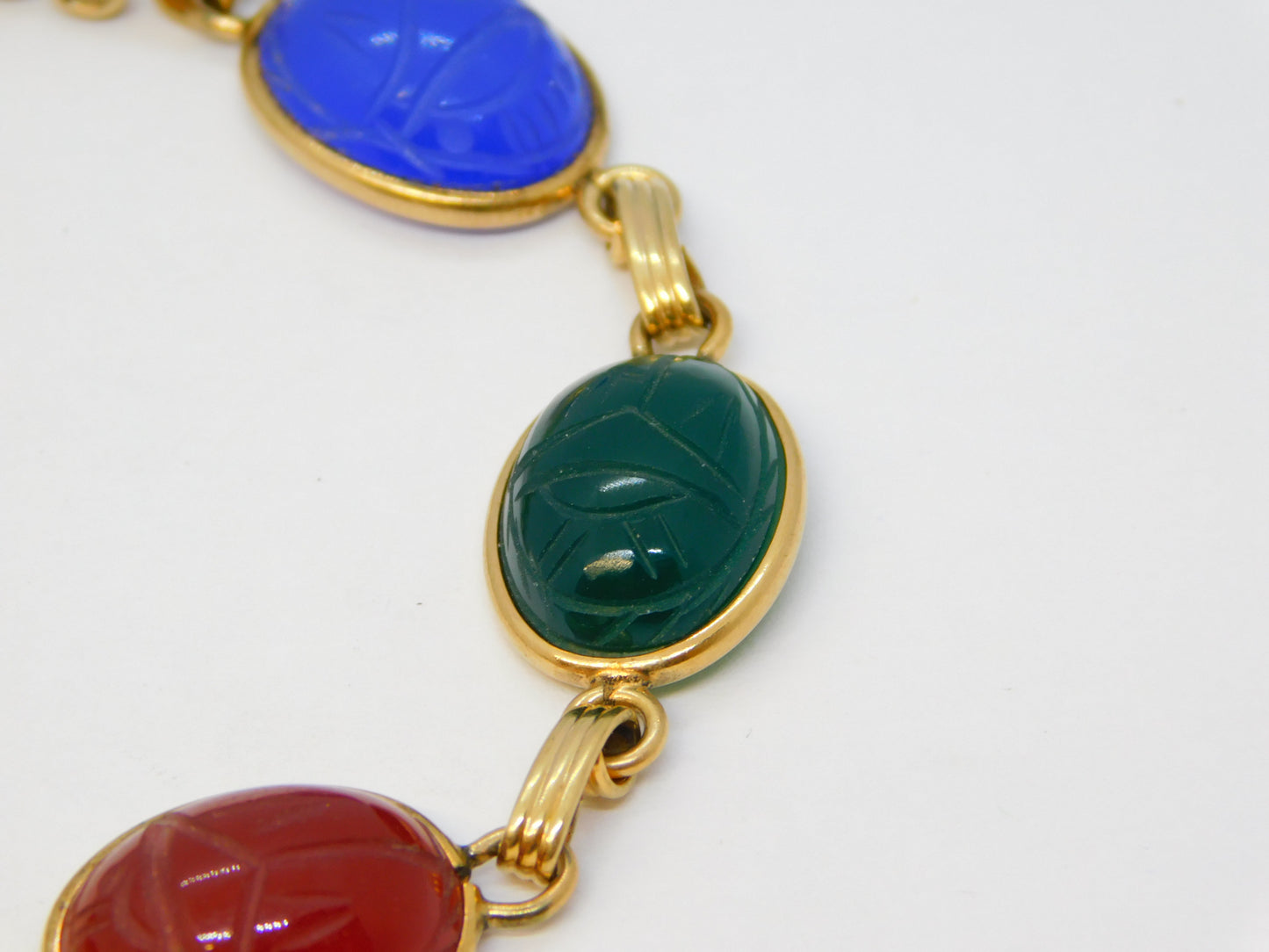 9ct Gold Egyptian Revival Carved Stone Scarab Beetle Bracelet Vintage c1960