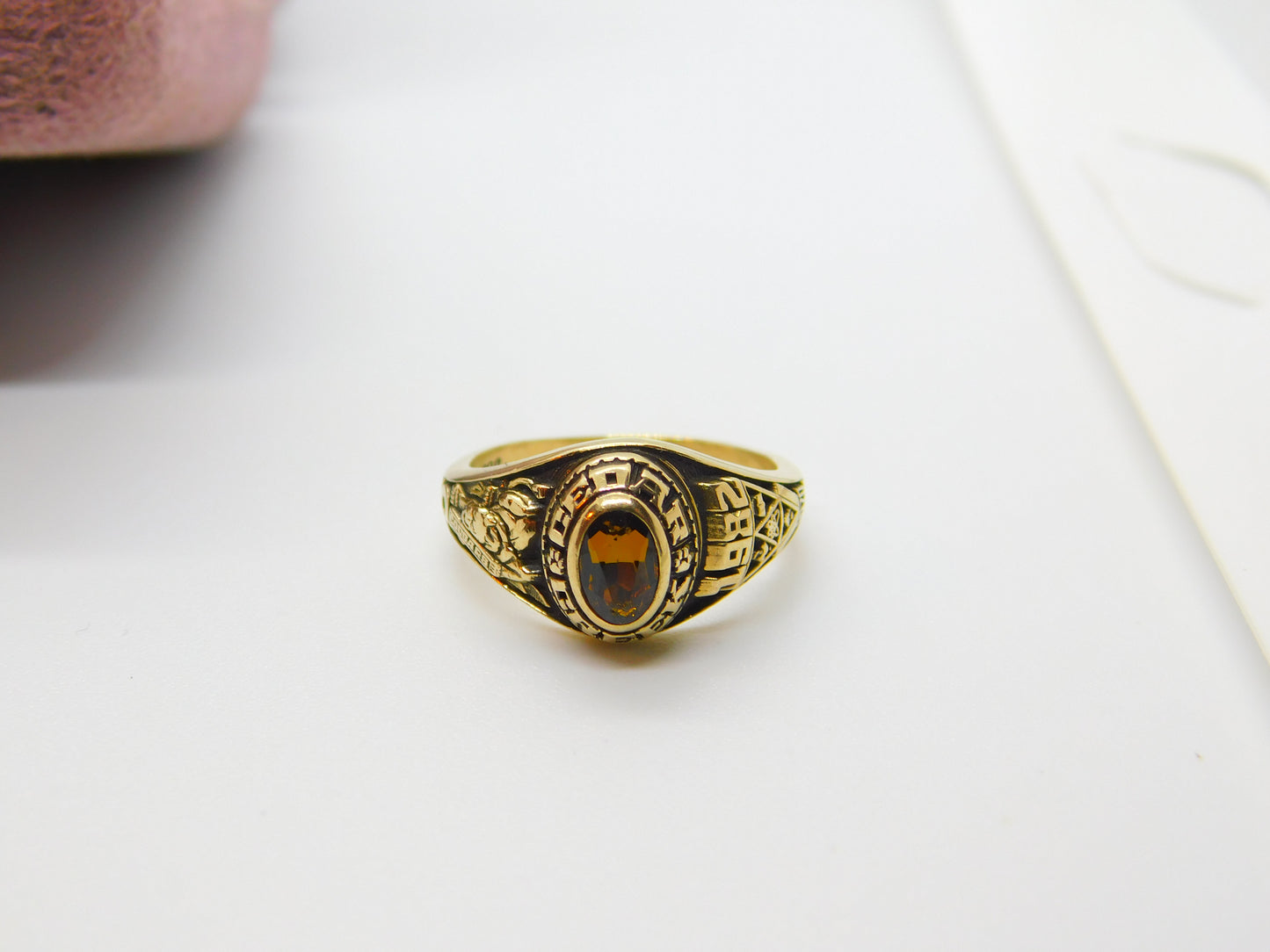 10ct Yellow Gold & Citrine Cedar Creek College LA Graduation Ring Vintage 1982