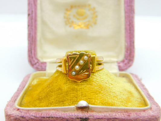 Victorian 12ct Yellow Gold & Seed Pearl Set Shield Ring Antique c1880