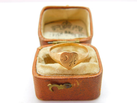 9ct Yellow Gold 'A' Initial Heart Shaped Signet Ring 1988 Birmingham