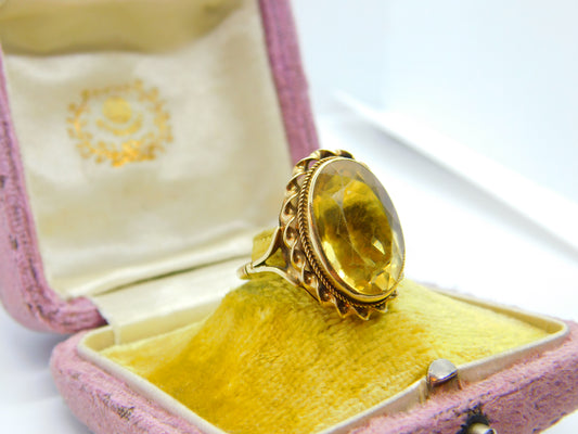 9ct Yellow Gold & Large Faceted Citrine Set Cocktail Ring Vintage 1974