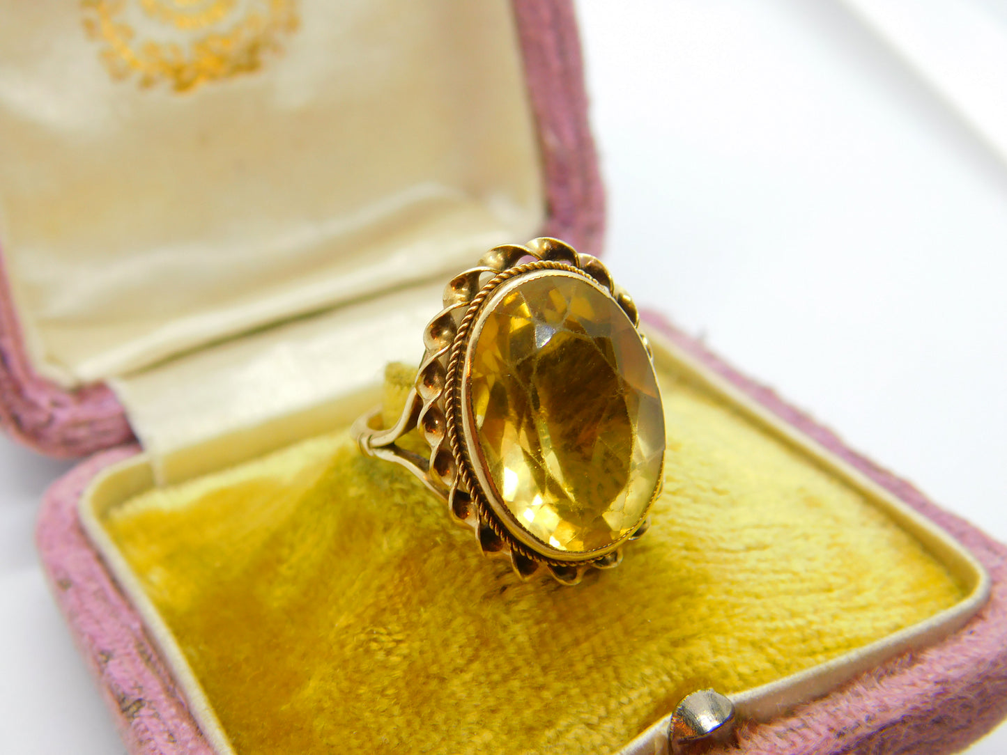 9ct Yellow Gold & Large Faceted Citrine Set Cocktail Ring Vintage 1974