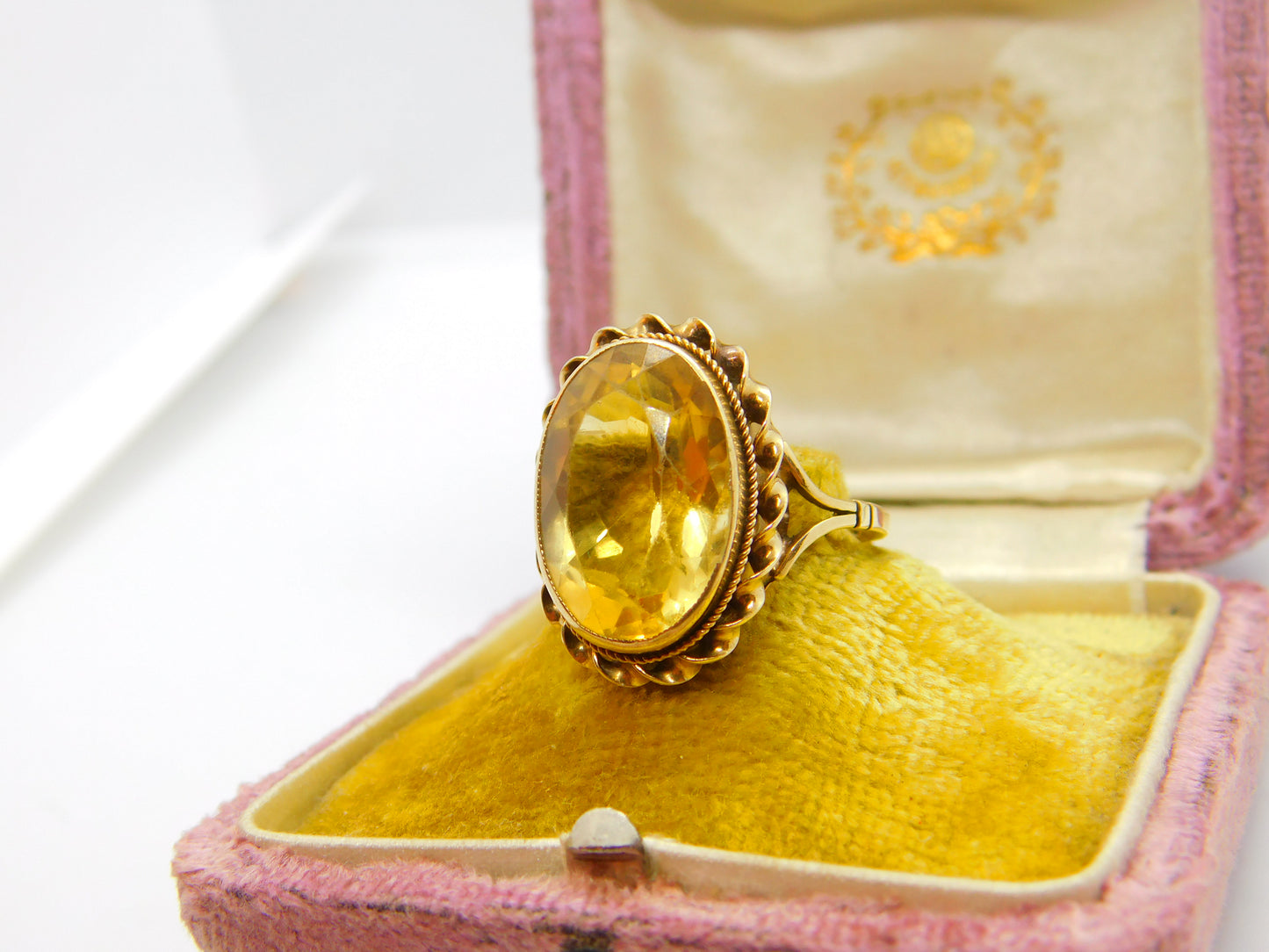 9ct Yellow Gold & Large Faceted Citrine Set Cocktail Ring Vintage 1974