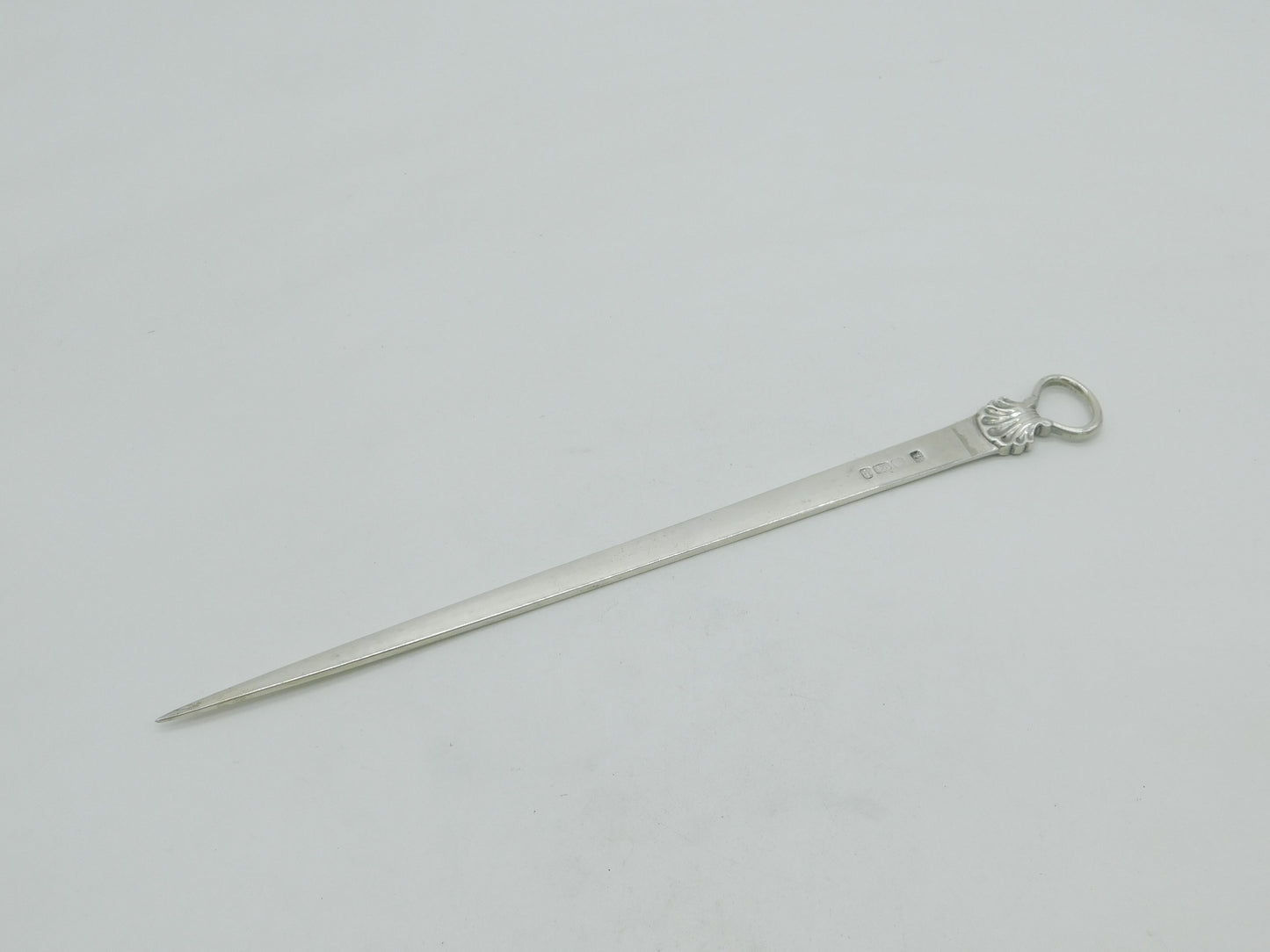 Early Georgian Sterling Silver Shell Pattern Meat Skewer 1786 London Antique