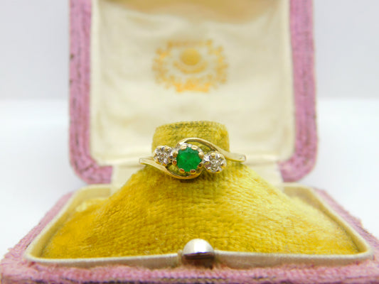 14ct Yellow Gold, Emerald & Diamond Crossover Ring Vintage c1970