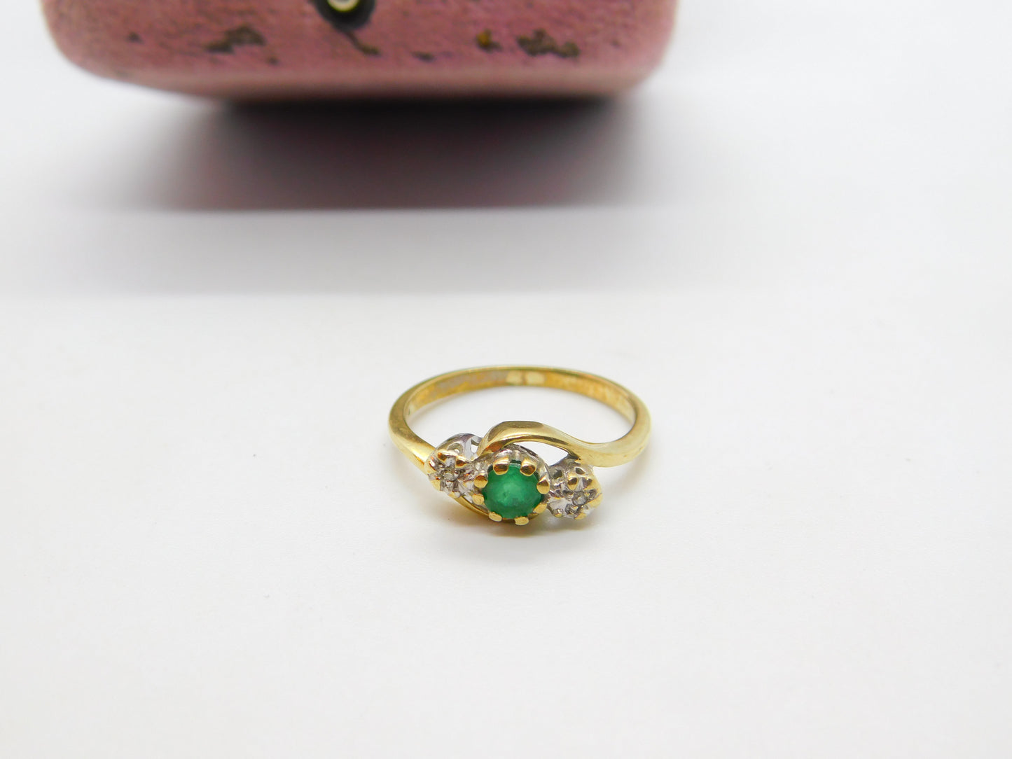 14ct Yellow Gold, Emerald & Diamond Crossover Ring Vintage c1970