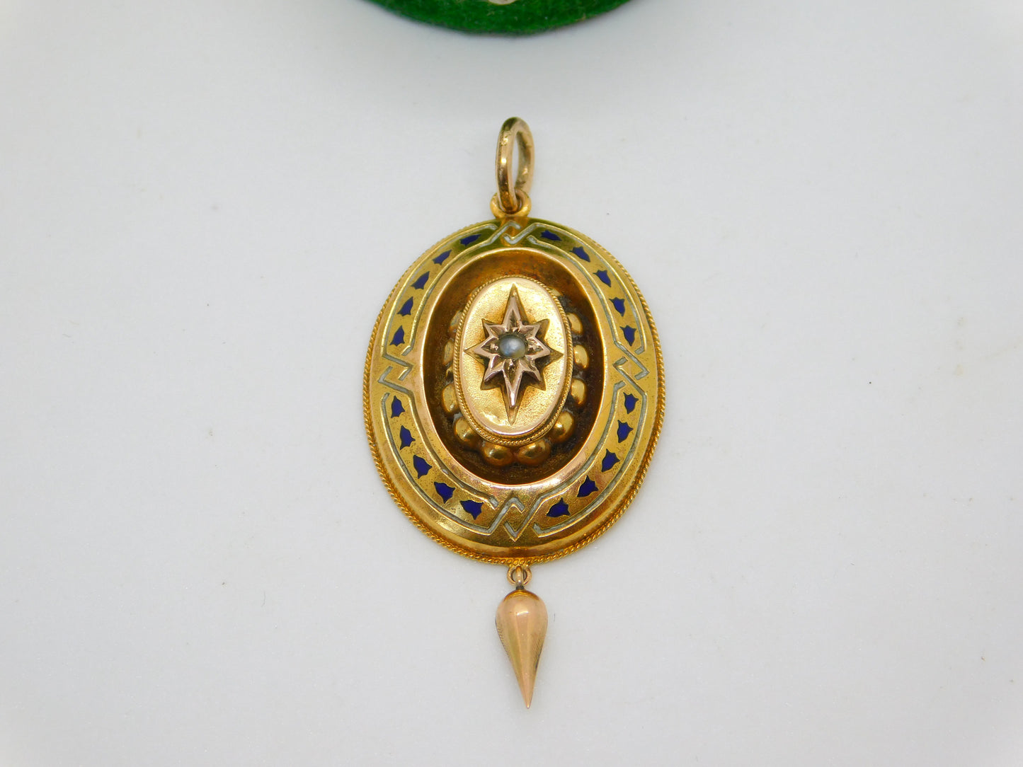 Victorian 18ct Gold, Enamel & Seed Pearl Mourning Pendant Antique c1860
