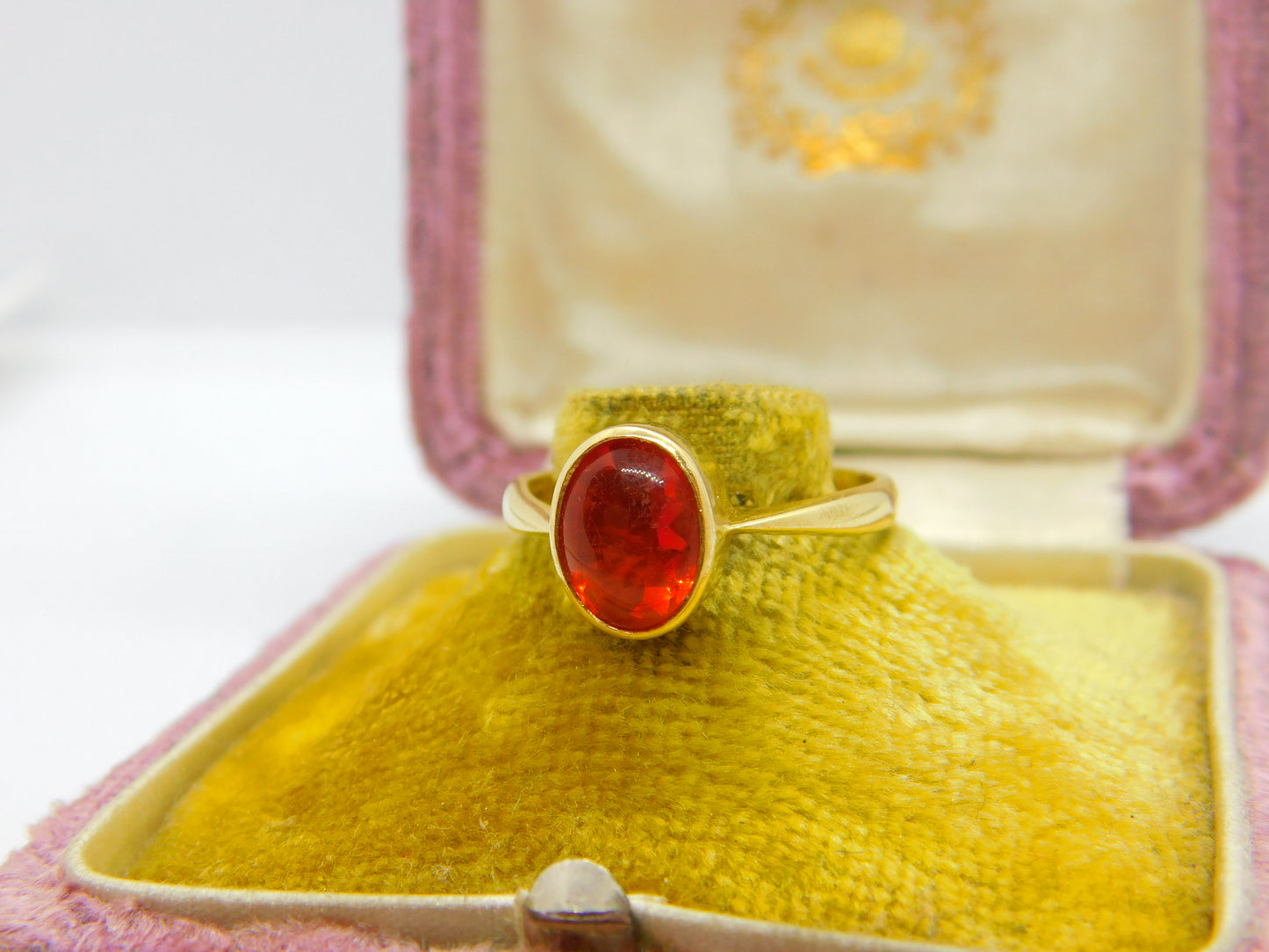 18ct Yellow Gold & Cabochon Fire Opal Band Ring 1994 London Vintage