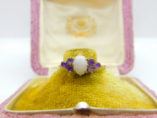 9ct Yellow Gold, Amethyst & Cabochon Opal Band Ring 1982 London Vintage