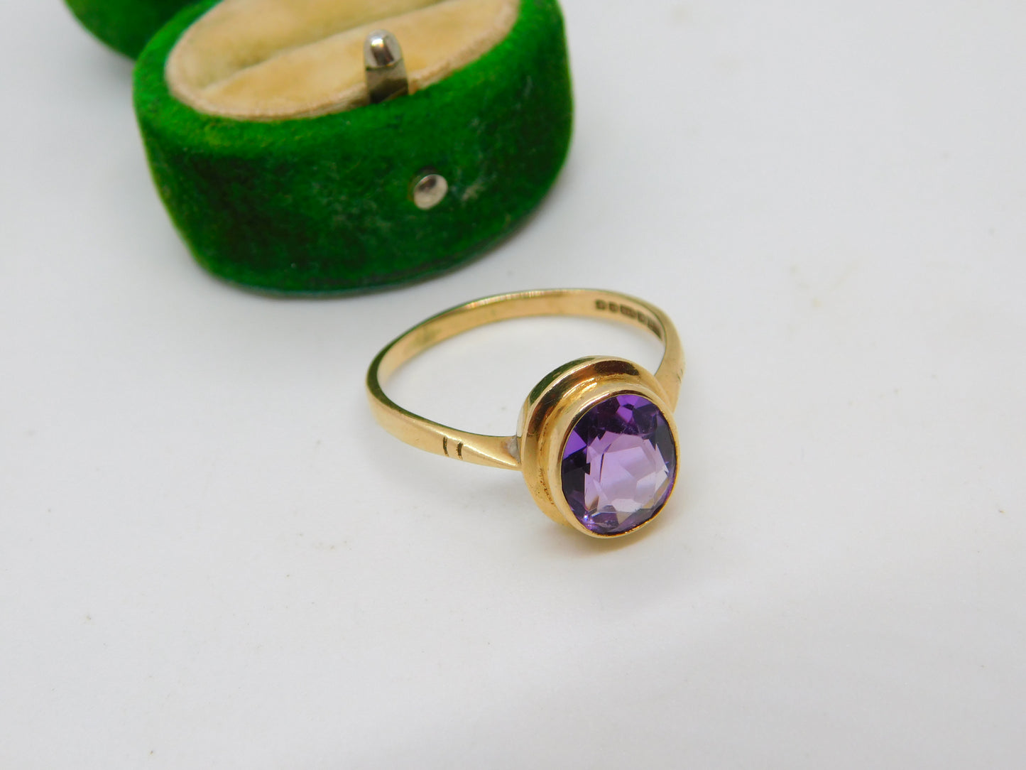 9ct Yellow Gold & Amethyst Set Dress Ring Vintage 1975 Birmingham