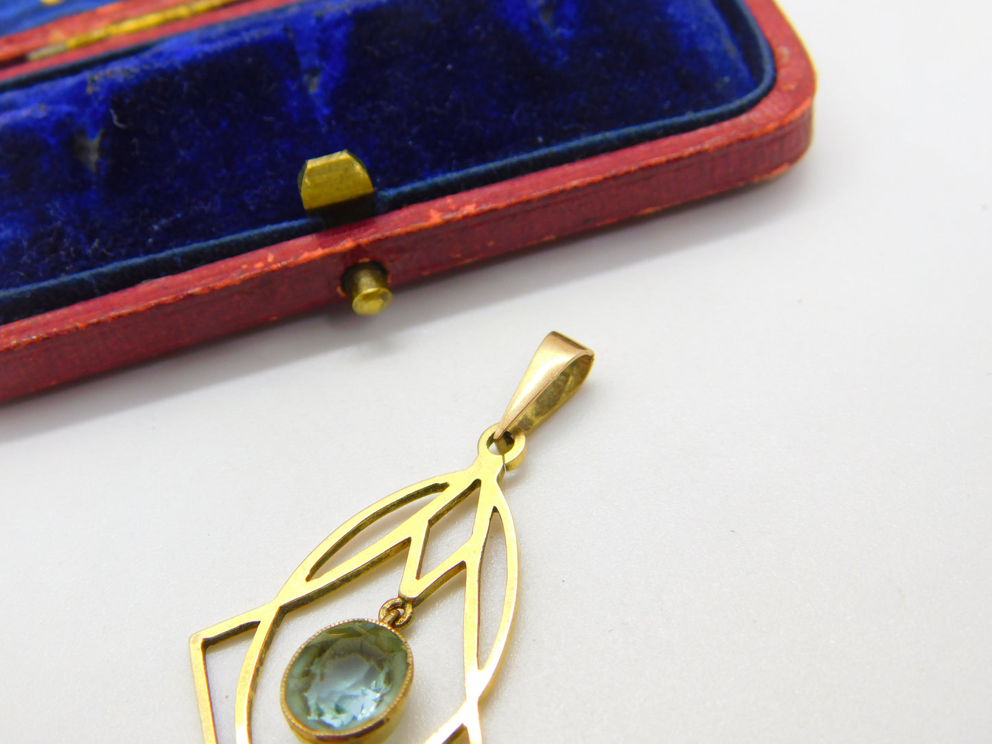 Edwardian Art Nouveau 9ct Gold & Blue Topaz Lavalier Drop Pendant Antique c1910