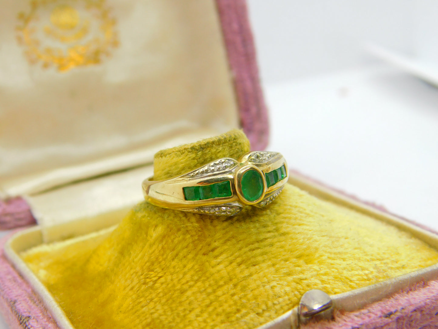 9ct Yellow Gold Baguette Cut Colombian Emerald & Diamond Band Ring Vintage