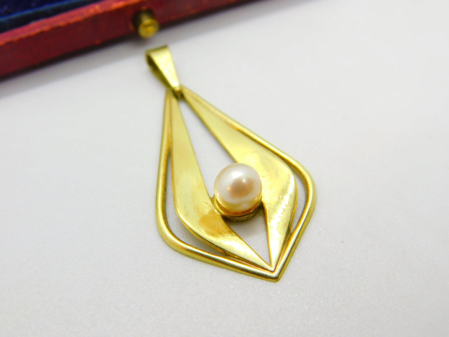 Edwardian 9ct Yellow Gold & Pearl Set Lavalier Drop Pendant 1910 Birmingham