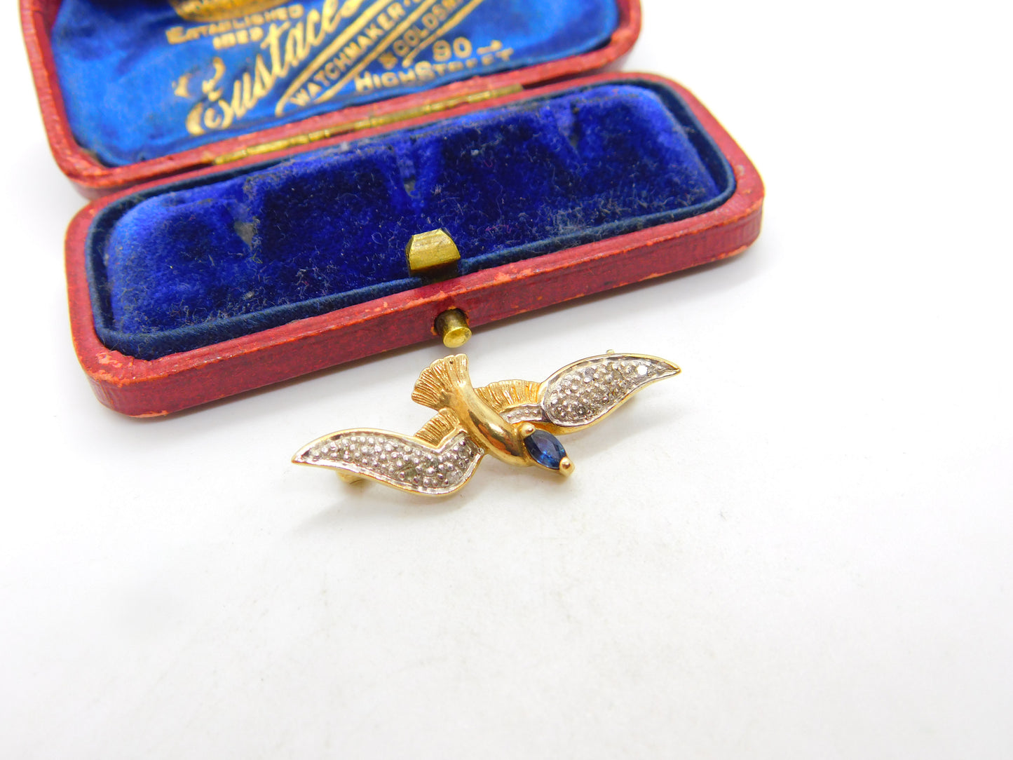 9ct Yellow Gold, Sapphire & Bird Bird in Flight Brooch 1990 London Vintage