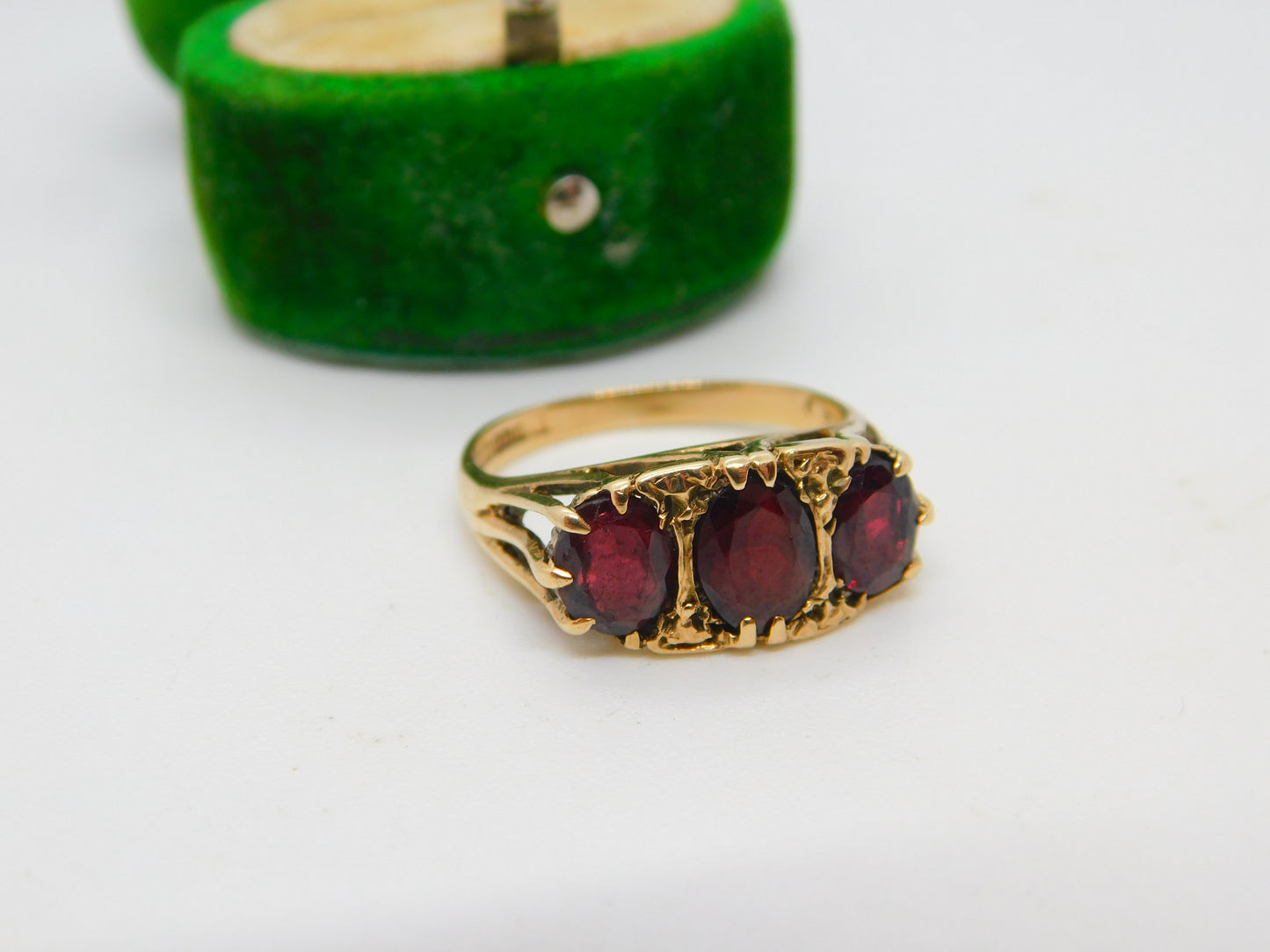 9ct Yellow Gold Victorian Style Garnet Set Boat Ring Vintage 1994 Birmingham