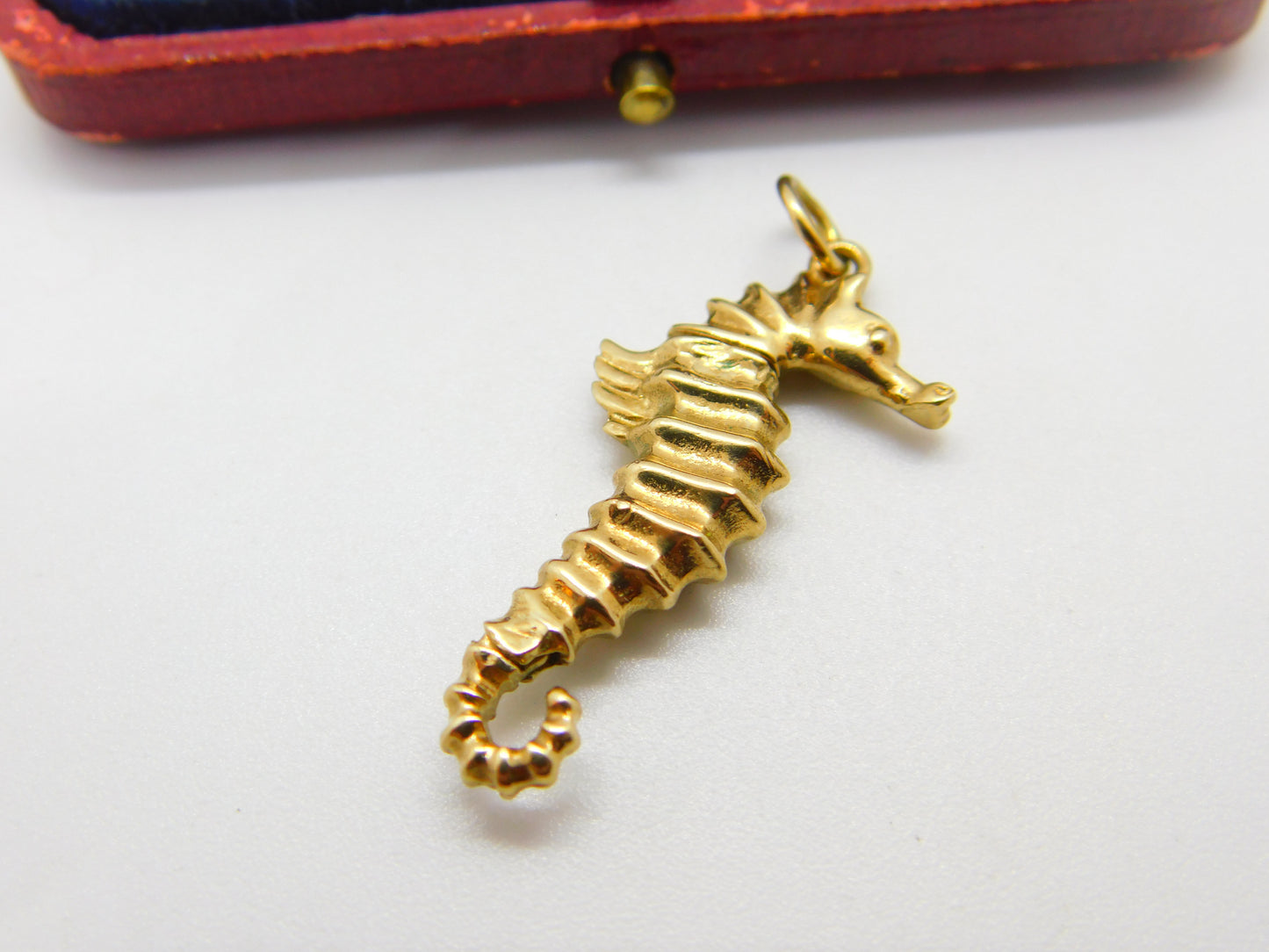 9ct Yellow Gold Seahorse Marine Charm Pendant Vintage c1970 Birmingham