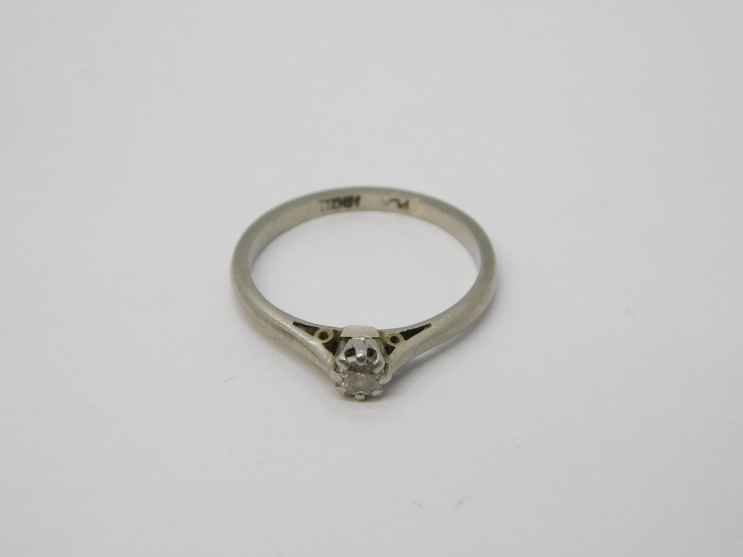 18ct White Gold & 0.1ct Diamond Solitaire Ring Antique c1930 Art Deco