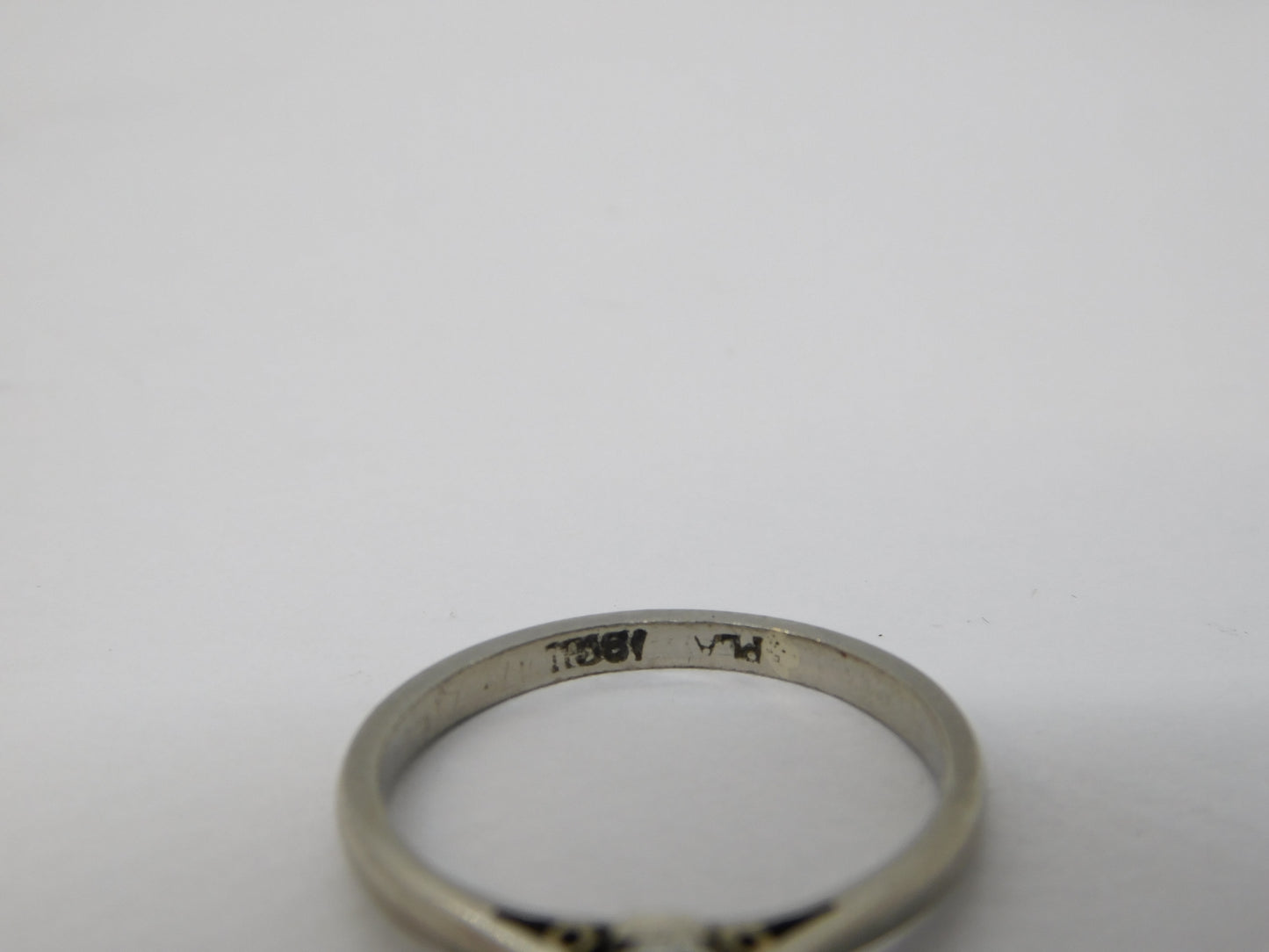 18ct White Gold & 0.1ct Diamond Solitaire Ring Antique c1930 Art Deco