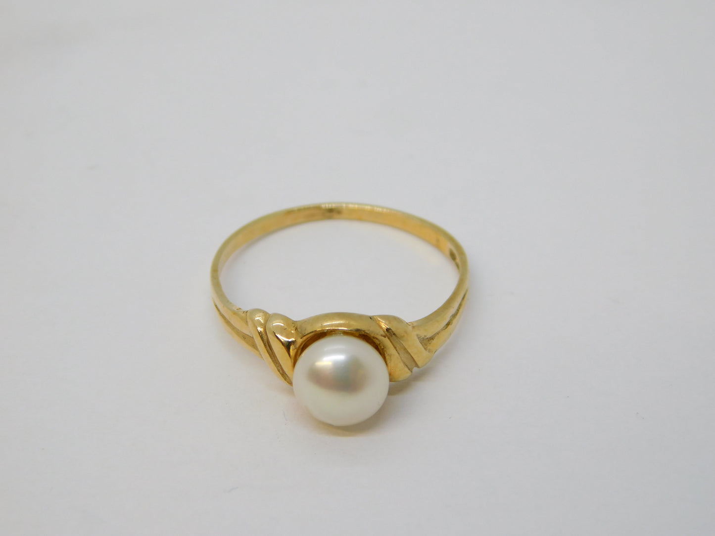 9ct Yellow Gold & Simulated Pearl Set Dress Ring Vintage c1990 Birmingham