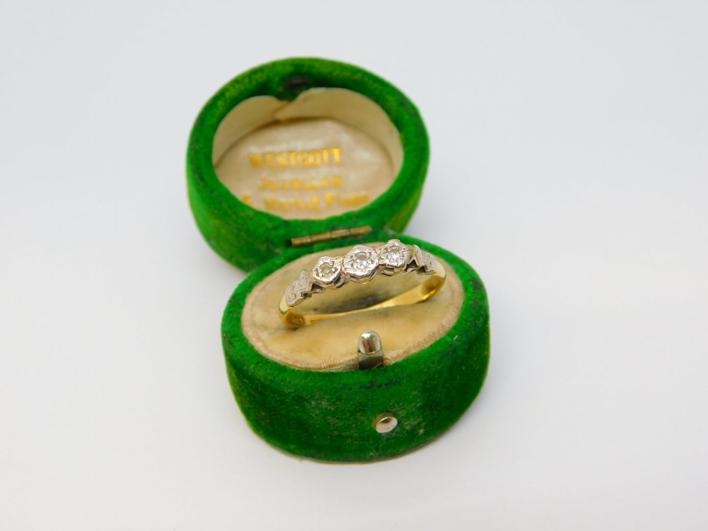 Victorian 18ct Yellow Gold Platinum Set Diamond Three-Stone Ring Antique c1890