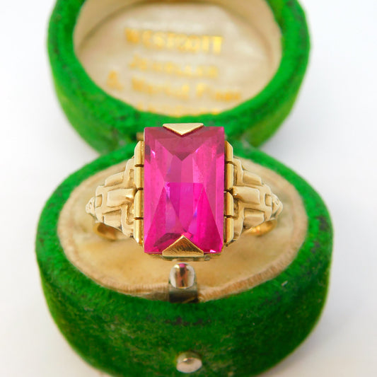 14ct Yellow Gold & Faceted Ruby Set Signet Ring Antique c1920 Art Deco