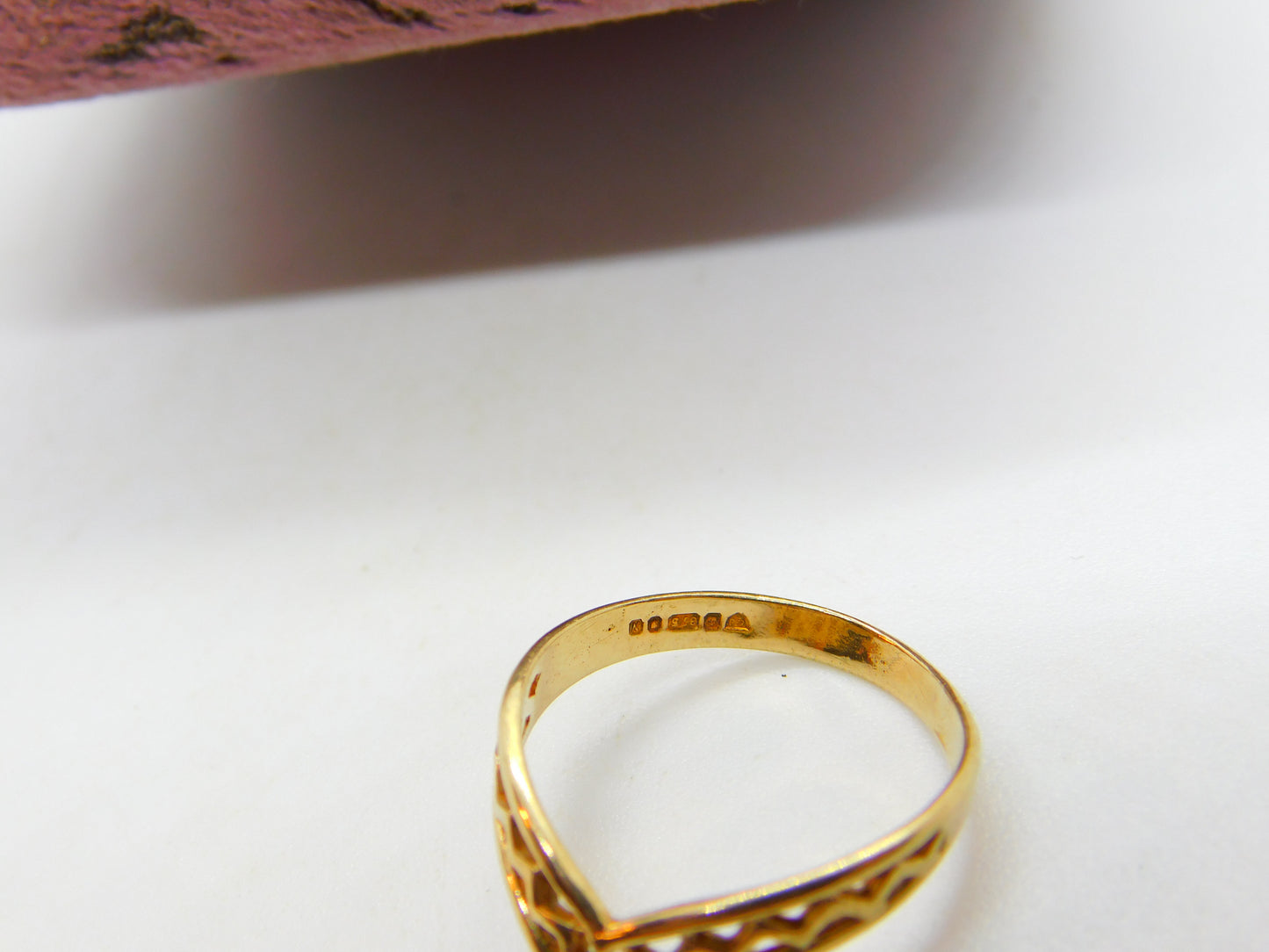 9ct Yellow Gold Woven Pattern Wishbone Band Ring 1987 London Vintage