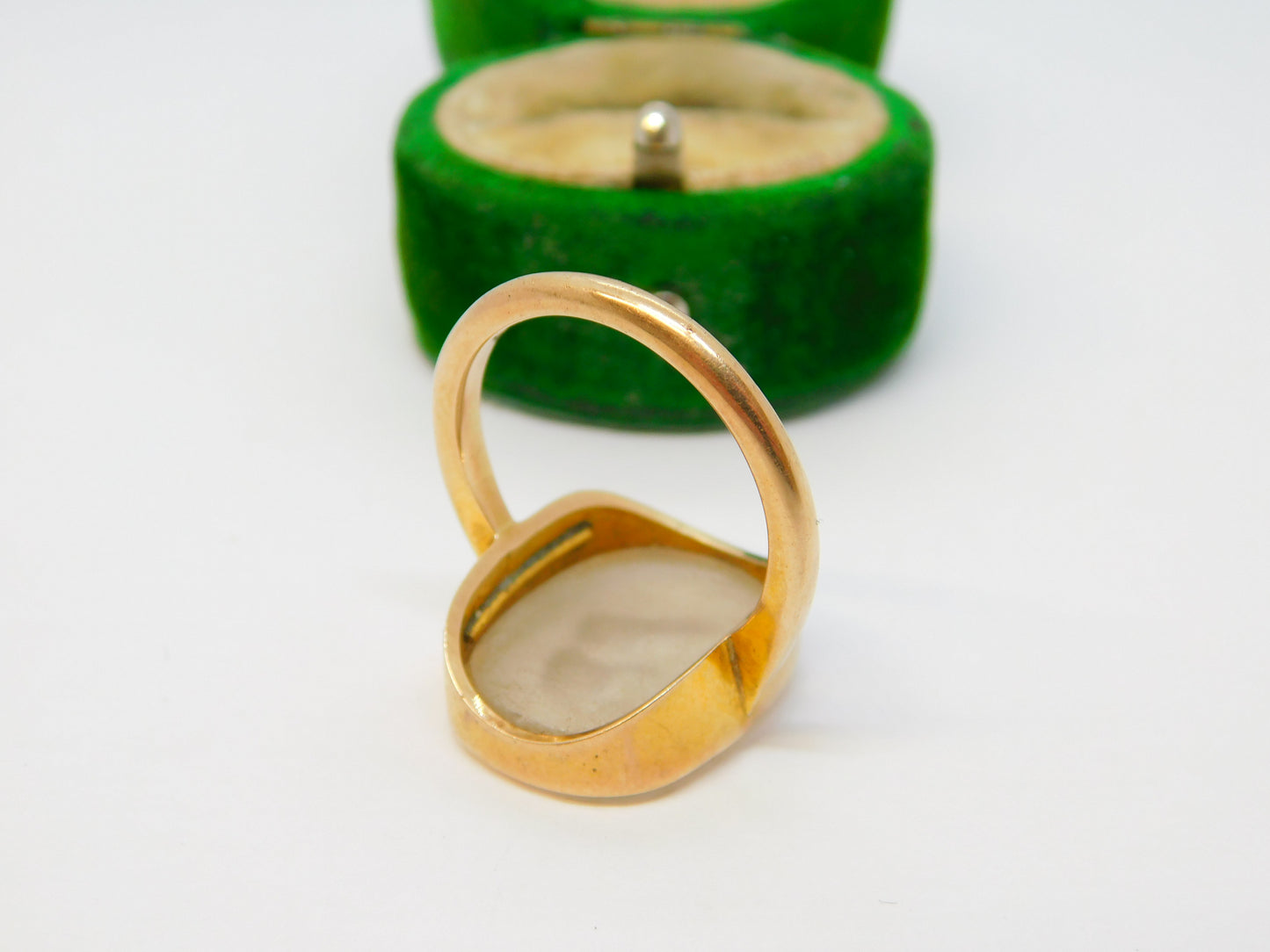 George I 9ct Gold Set Rock Crystal Intaglio Seal 'Samuel Pepys' Signet Ring c1710