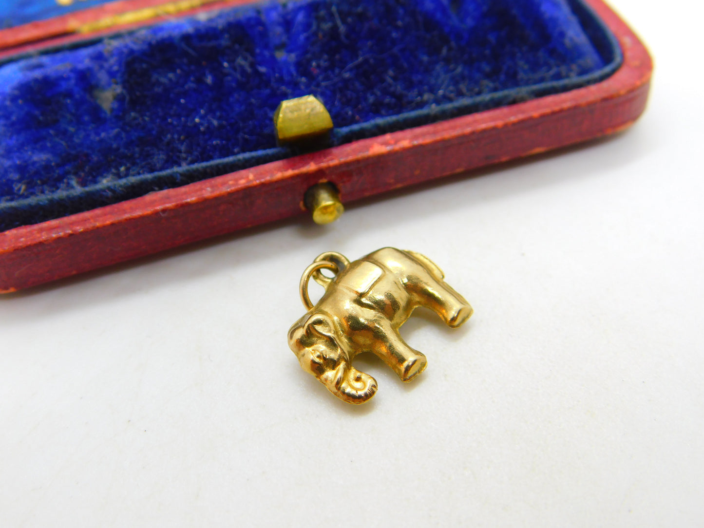 9ct Yellow Gold Good Luck Elephant Charm Pendant Vintage 1963 London