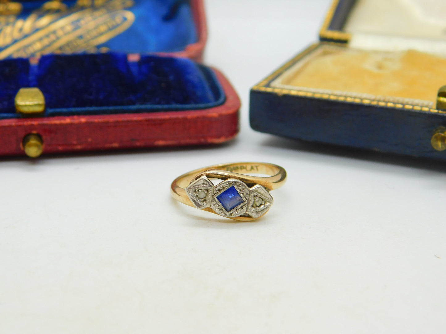 9ct Yellow Gold Diamond & Sapphire True Deco Dress Ring Antique c1930