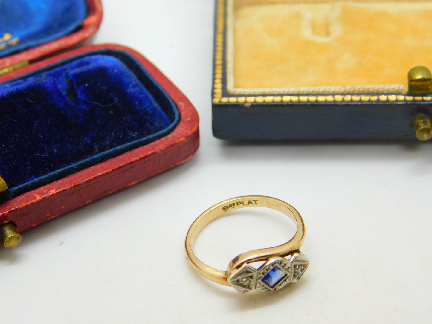 9ct Yellow Gold Diamond & Sapphire True Deco Dress Ring Antique c1930