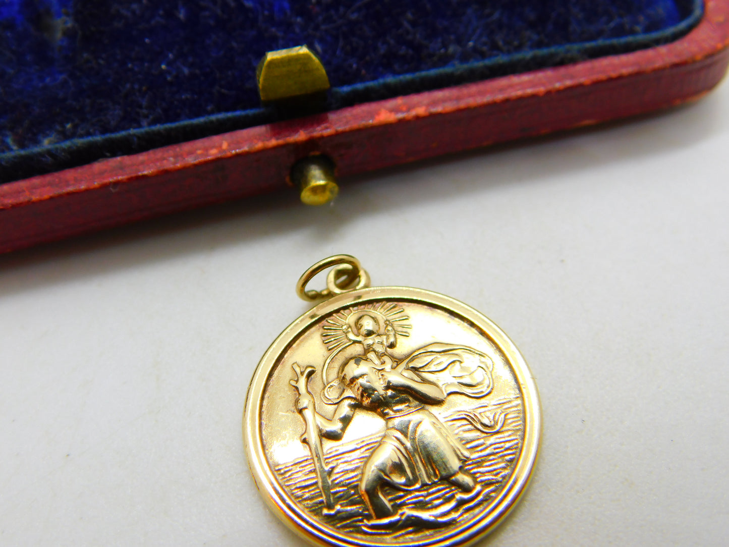 9ct Yellow Gold St Christopher Patron of Travel Charm Pendant 1968 Birmingham