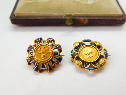 Boxed Pair of 18ct & 22ct Gold & Enamel Commemorative Brooches 'Prince Albert Edward of Wales' Born 1841