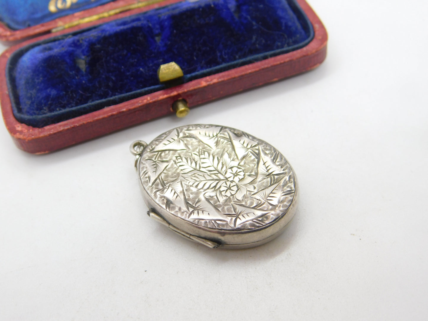 Victorian Sterling Silver Floral Fern Leaf Locket Pendant 1882 Birmingham