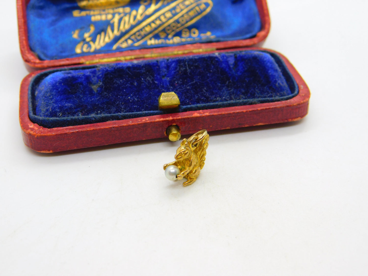 9ct Yellow Gold Squirrel with the Pearl Nut Charm Pendant 1963 Birmingham