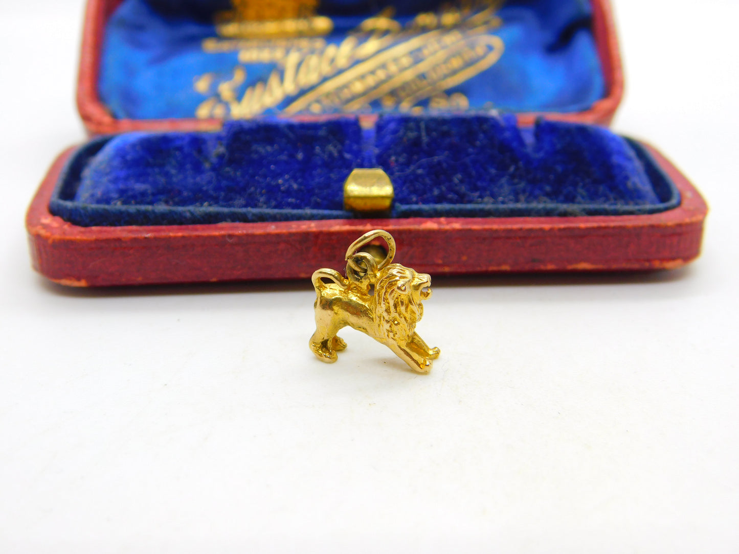 9ct Yellow Gold Leo the Lion Zodiac Charm Pendant 1957 Birmingham Vintage