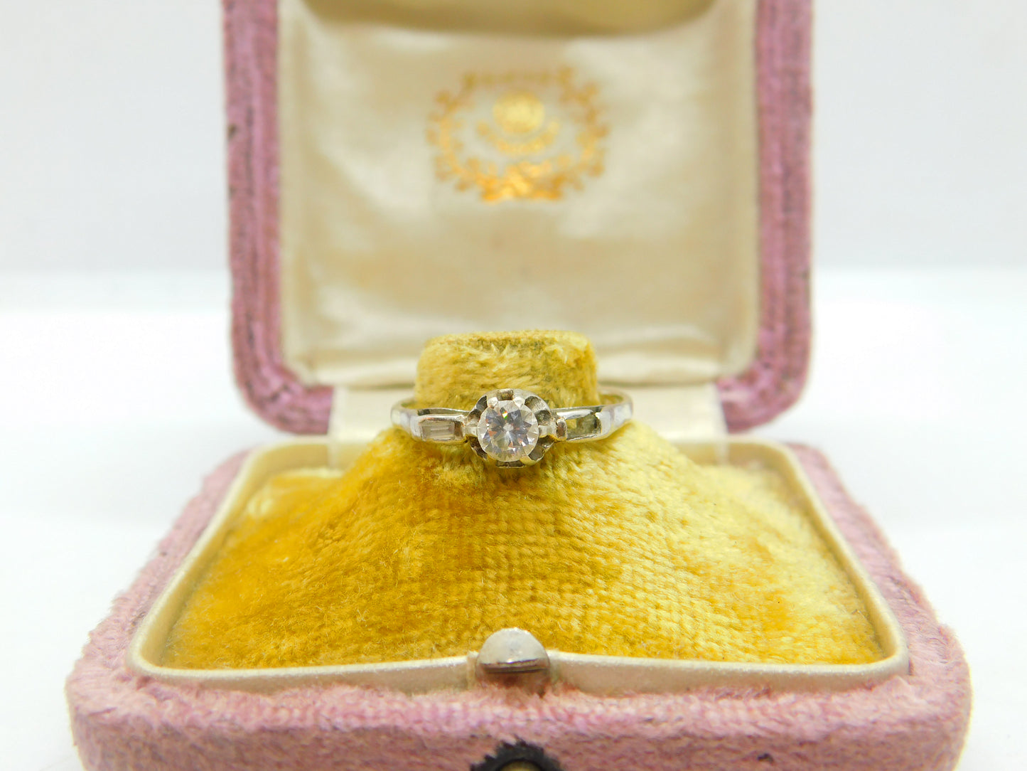 9ct Gold & Platinum Set 0.25ct Diamond Solitaire Ring Antique c1920 Art Deco