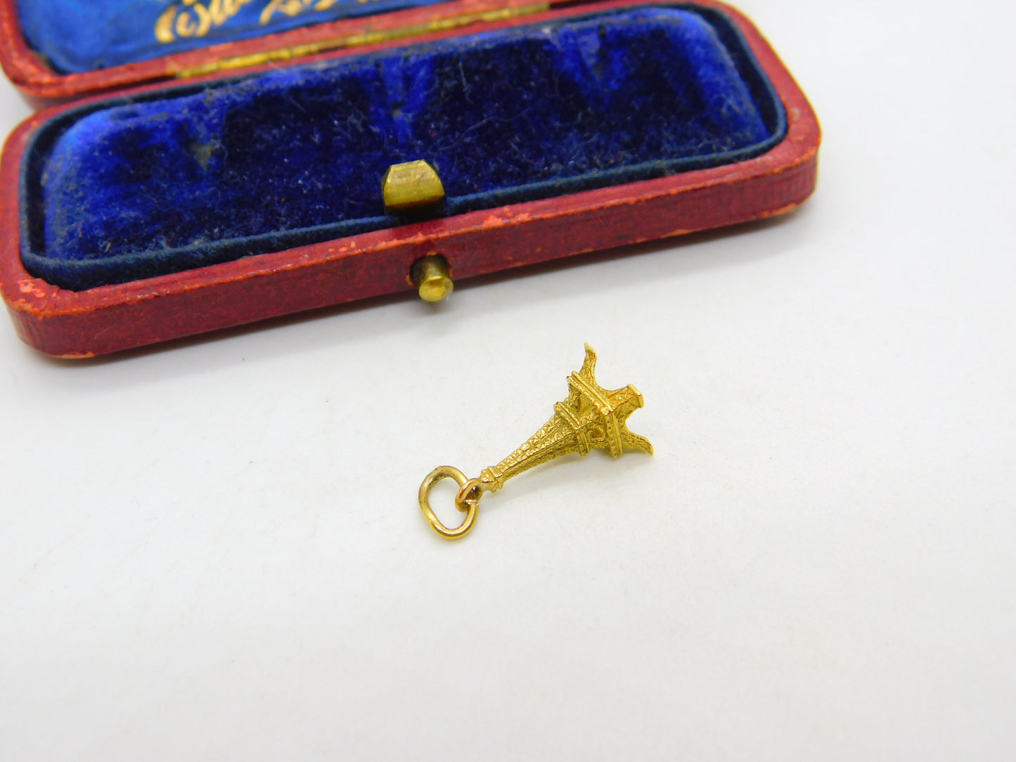 9ct Yellow Gold Paris Eiffel Tower Souvenir Charm Pendant Vintage c1970