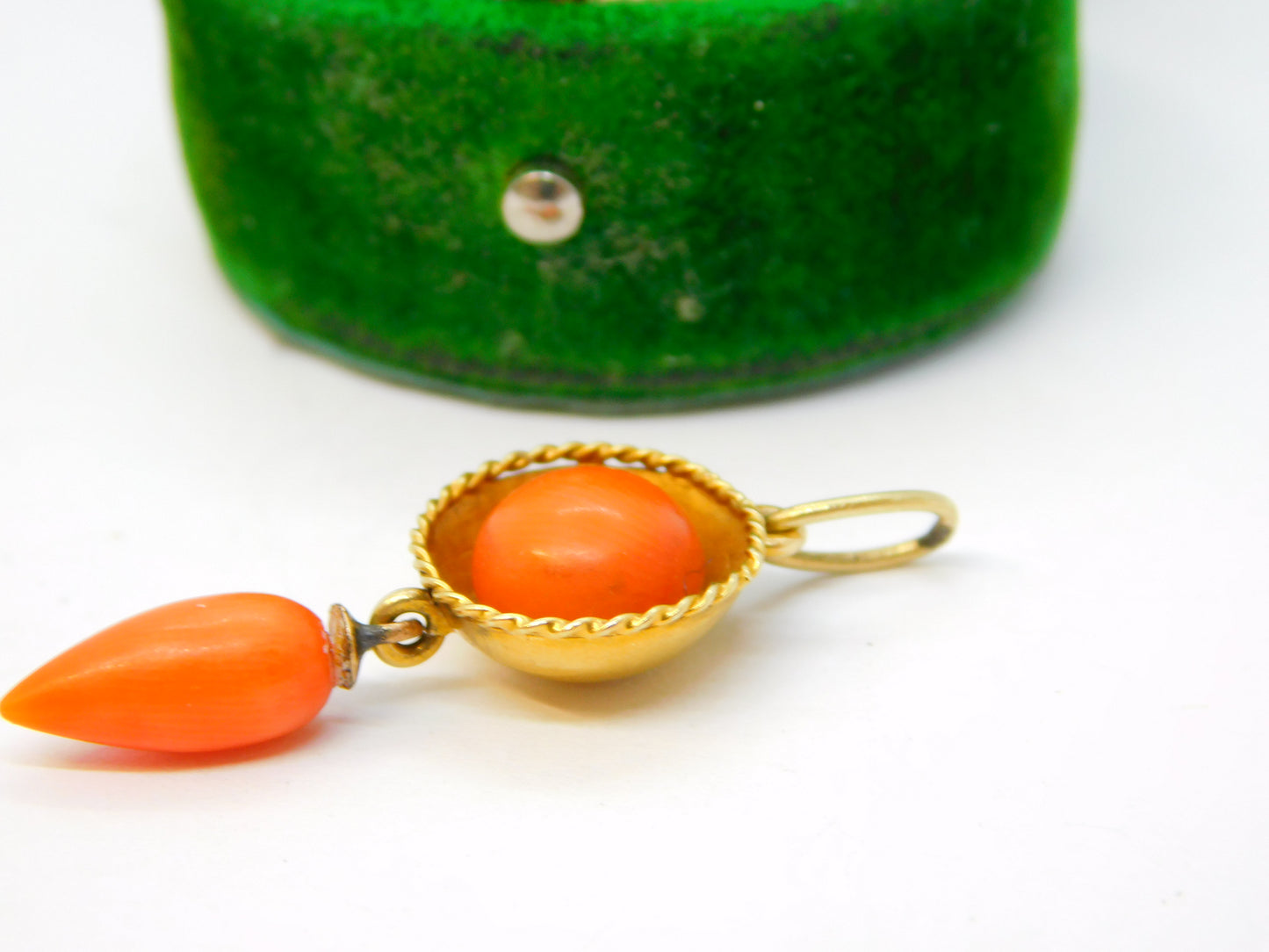 Victorian 18ct Yellow Gold Red Coral Torpedo Drop Pendant Antique c1860